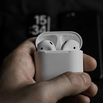�ڥ������ò�����Self Vanishing Headphones�ʾä��륤��ۥ��by Ellusionist