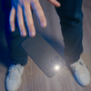 Leviosa Phone（念動浮遊フォン）by Joao Miranda and Julio Montoro
