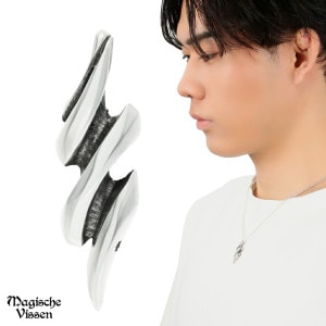 マジェスフィッセン 稲妻 トライバル ペンダントトップ チェーンなし シルバー 925 スクリュー シャープ スタイリッシュ セミハード ハード かっこいい メンズ 男性 彼氏 夫 旦那 誕生日 記念