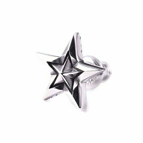 ゴールド　ゴージャス　星ロゴデザイン ピアス 4683b1675acf64913908bd45c5b643