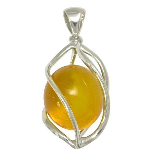 琥珀（バルト海産） ・バチカン：SV925（純銀） バルティックアンバー