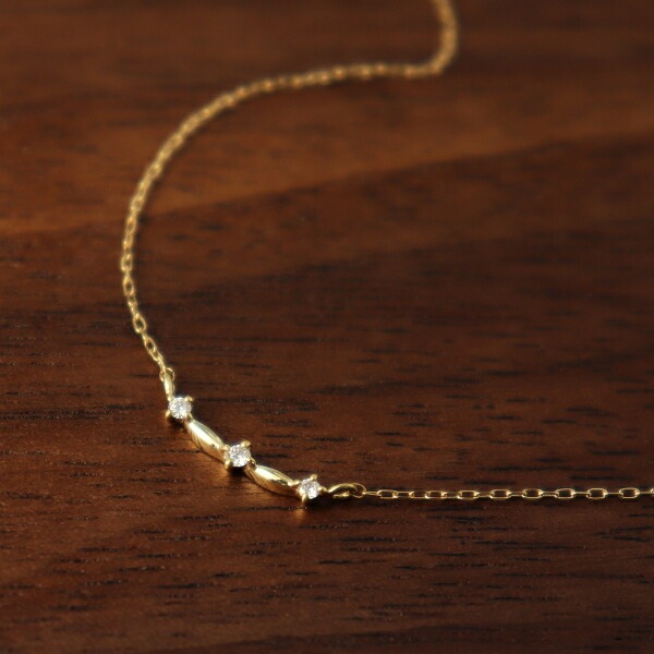 K18 ダイヤモンド カーブ ラインネックレス 18金 18k ゴールド