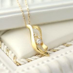 K18 ダイヤモンド ウェーブ ゴールドネックレス 18金 18k ゴールド ネックレス 天然 ダイヤ 華やか 大ぶり 大粒 上品 曲線 きれい 普段使い 大人 結婚記念日 アクセサリー ペンダント 
