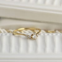 K18 ダイヤモンド Vライン リング 18金 18k ゴールド 指輪 V字 6本爪