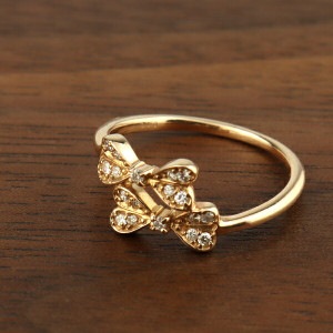 K18 リボン ダイヤモンド ピンクゴールド リング 指輪 リボンリング ゴールドリング かわいい 可愛い フェミニン 18金 18k ゴールド 上品 華やか 大人かわいい 普段使い カジュアル アク