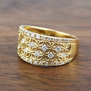 K18 ダイヤモンド 透かし フラワー レース リング 指輪 ゴールド 花 模様 18金 18k 天然 ダイヤ 上品 華やか 繊細 かわいい クラシカル クラシック アンティーク ジュエリー アクセサ