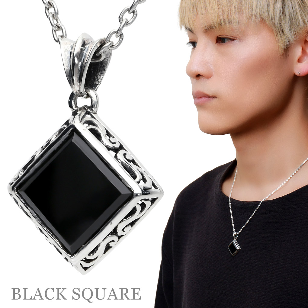 GARNI ガルニ　スクエアオニキスネックレス GARNI - Square Onyx Pendant / スクエア オニキス ペンダント