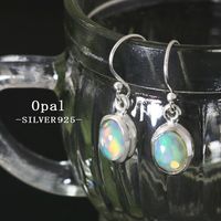 【新入荷‼︎一点限定‼︎】プレシャスオパールピアスS925 透明感、遊色抜群　天然石 プレシャスオパール ピアス シルバー 925 レディース オーバル 2P 両耳