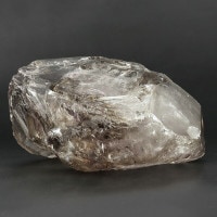 ⭐︎天然石　エレスチャルクォーツ　原石　骸骨 新品 天然エレスチャル（骸骨水晶）クォーツ原石 約93×52×37㎜ 162g