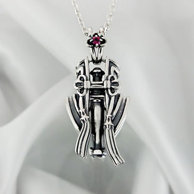 販売終了≪FatimaDesign≫『艶漢』百合白ペンダント/シルバー