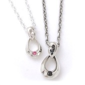 ≪DAgDART/ダグダート≫【ペア】選べる誕生石　ティアドロップ ストーン×シルバーペアペンダント /DT-398+399