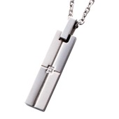 ≪white clover/ホワイトクローバー≫サージカルステンレス316L ダイヤモンド クロス マット プレート ネックレス シルバー 　刻印可