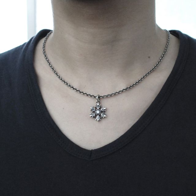 ≪cooldust≫- snow comet pendant -