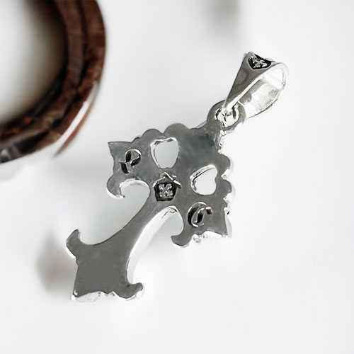 ≪Lord Camelot/ロードキャメロット≫ペンダント/サファイア