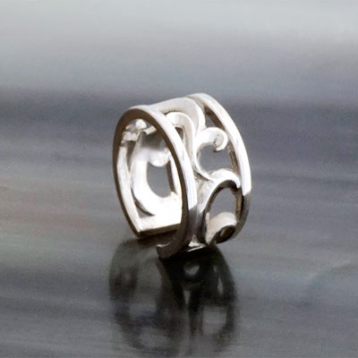 ≪AQUA SILVER/アクアシルバー≫透かしアラベスク イヤーカフ 