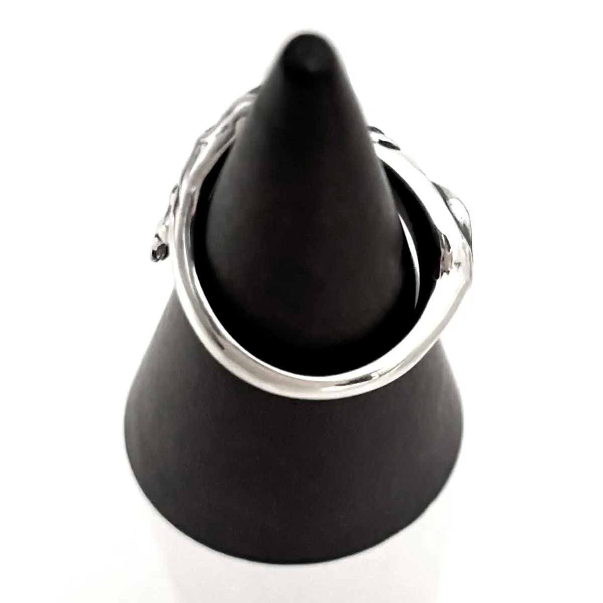 ≪Beautesque/ビュウテスク≫百目鬼/シルバーリング