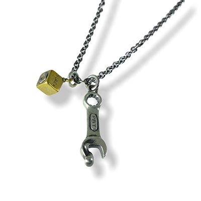 販売終了≪PennyBlack/ペニーブラック≫スパナ ダイス ブラス×シルバーペンダント 