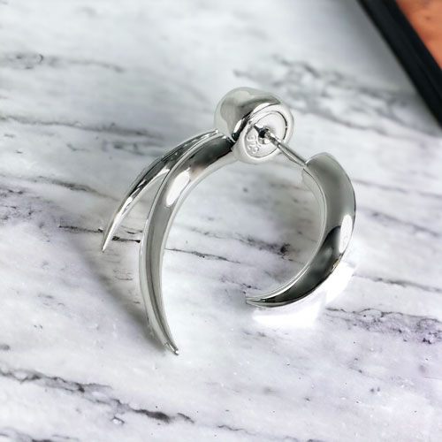 ≪Artemis Classic/アルテミスクラシック≫サイクロンピアス　ACE0154