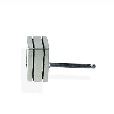 ≪DAgDART/ダグダート≫【Glass】ブラックキュービックジルコニア×シルバーピアス  /DP-036BCZ