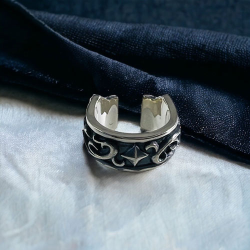 ≪Artemis Kings/アルテミスキングス≫アラベスクイヤカフ/片耳分