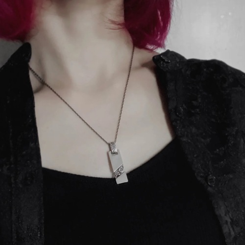 ≪Beautesque/ビュウテスク≫Ruin/シルバーペンダント　