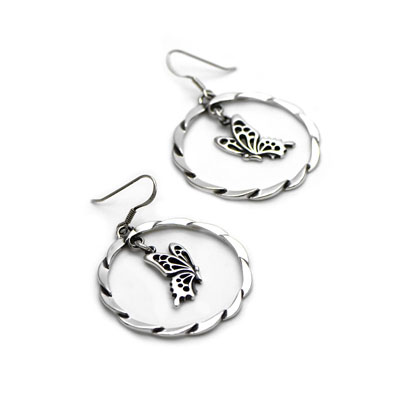 ≪Ageha≫蝶アゲハ サークルシルバーピアス（片耳1個分）