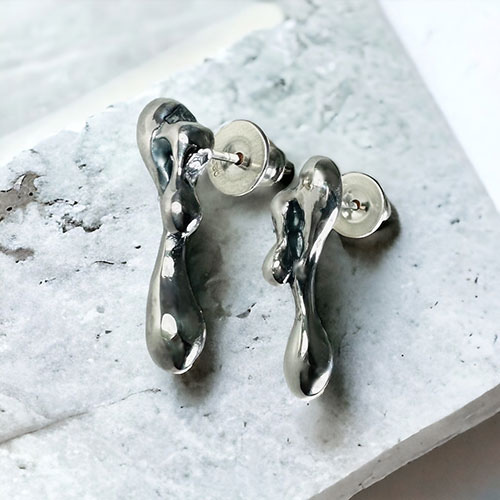 ≪Beautesque/ビュウテスク≫Melt pierce/シルバーピアス | すべての