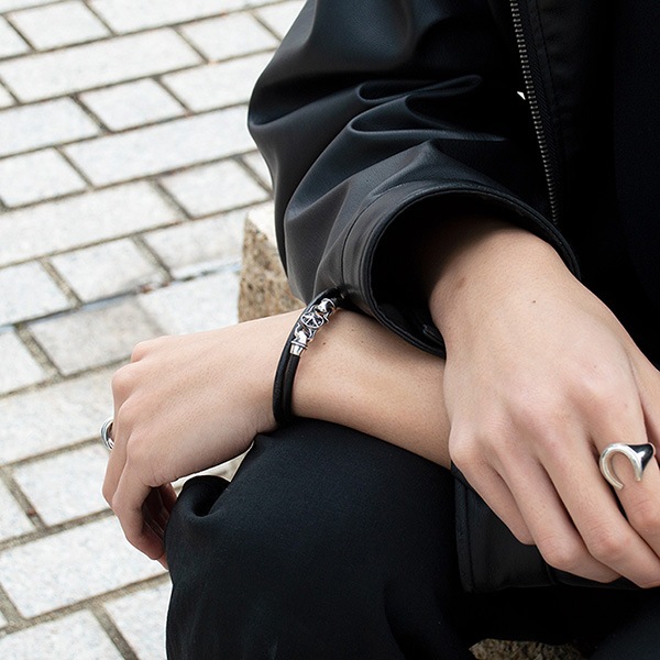 ≪DAgDART/ダグダート≫【ONE STAR】丸革レザーブレスレット×シルバー 2重巻き 