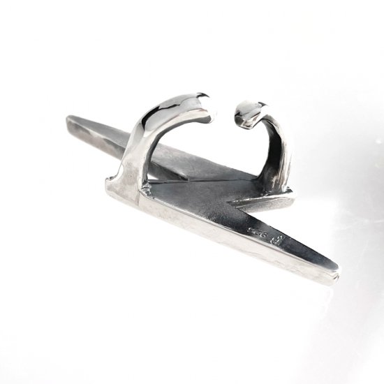 ≪Beautesque/ビュウテスク≫Lightning ear cuff/イヤーカフ