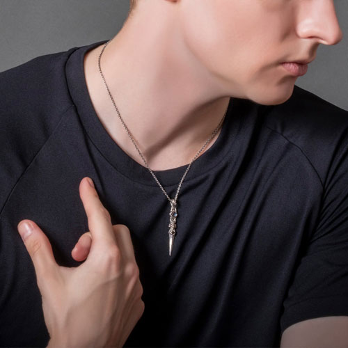 ≪Artemis Kings/アルテミスキングス≫緑紫虹ドージェダガーペンダント