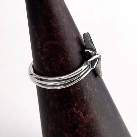 ≪Beautesque/ビュウテスク≫Dystopia ring/シルバーリング