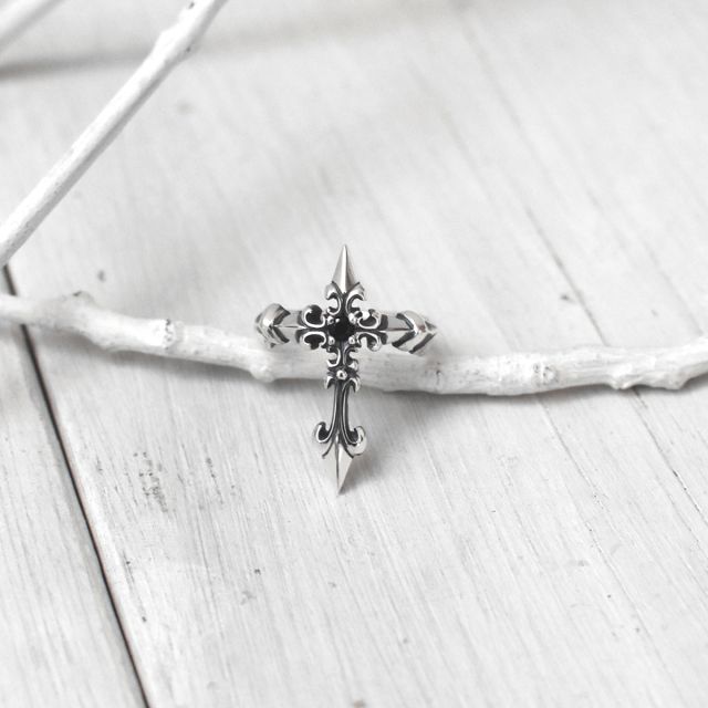 ≪cooldust≫thistle cross ring