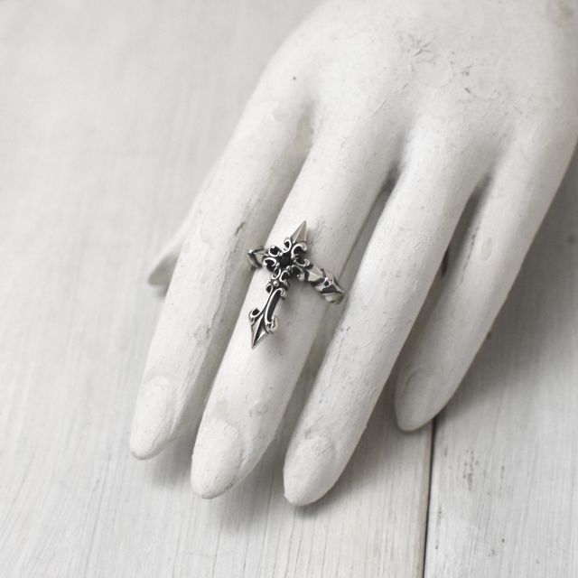 ≪cooldust≫thistle cross ring