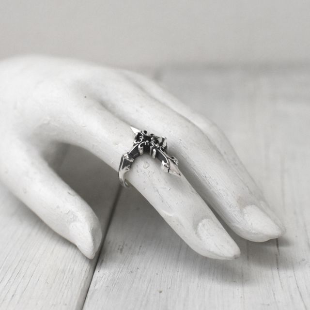 ≪cooldust≫thistle cross ring