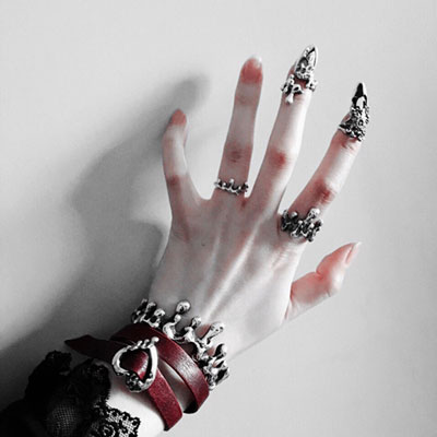 ≪Beautesque/ビュウテスク≫Melting Heart-brace