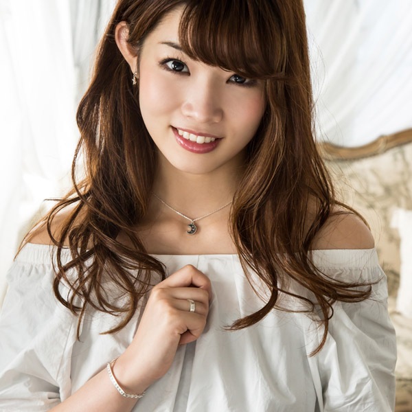 ≪DAgDART/ダグダート≫名入れ刻印&選べる誕生石　月 シルバーペンダント /刻印可能