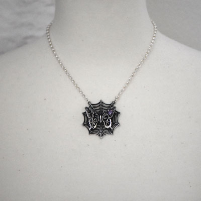 Bizarre ブラス スカル シルバー 蜘蛛の巣 ペンダントネックレス 楽天市場】クモ 立体 シルバー ネックレス ペンダント