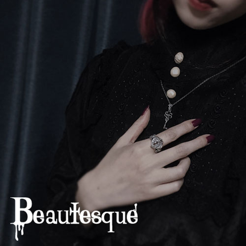 ≪Beautesque/ビュウテスク≫Fortune key/シルバーペンダント