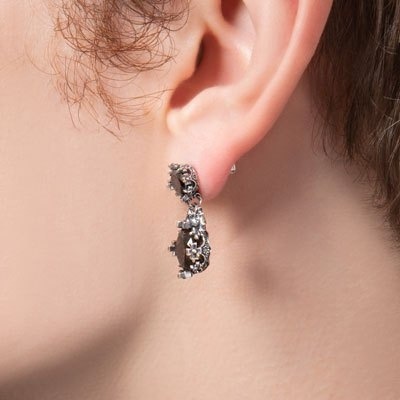 ≪Artemis Kings/アルテミスキングス≫ツインクラウンピアス　AKE0113