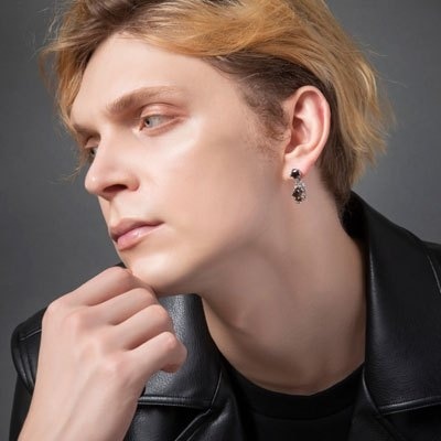 ≪Artemis Kings/アルテミスキングス≫ツインクラウンピアス　AKE0113