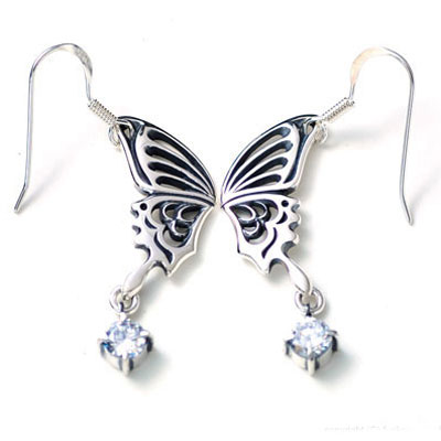 ≪Ageha≫アゲハの片羽根ピアス　