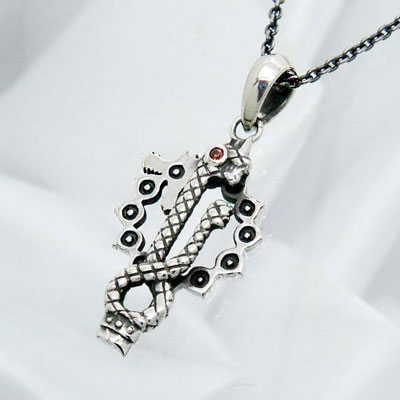 販売終了≪七つの大罪×Fatima Designコラボアクセ≫ メリオダス / 刃折れの剣 ペンダント