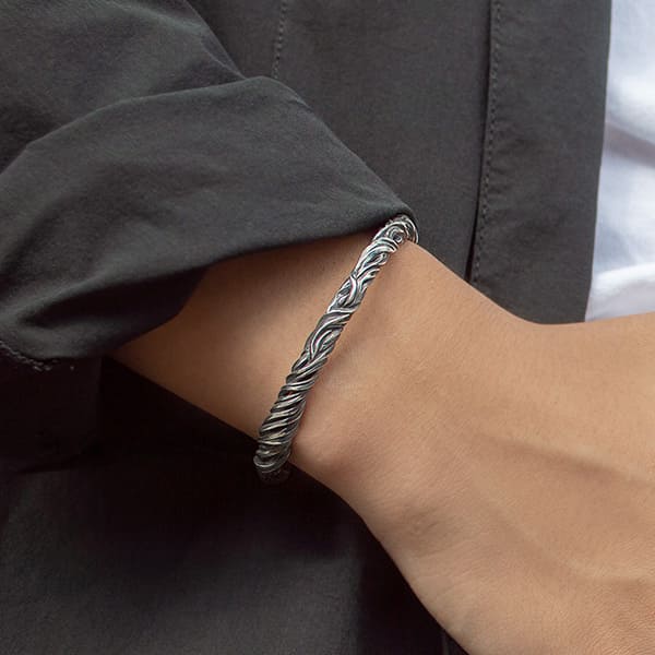 ≪DAgDART/ダグダート≫【D.four-Gae Bolga-】シルバーバングル◇RUDO Vol.60掲載アイテム 