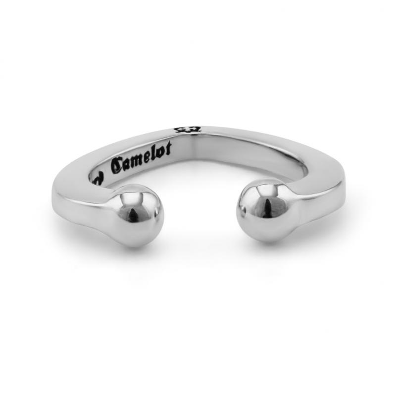 ≪Lord Camelot/ロードキャメロット≫イヤーカフ