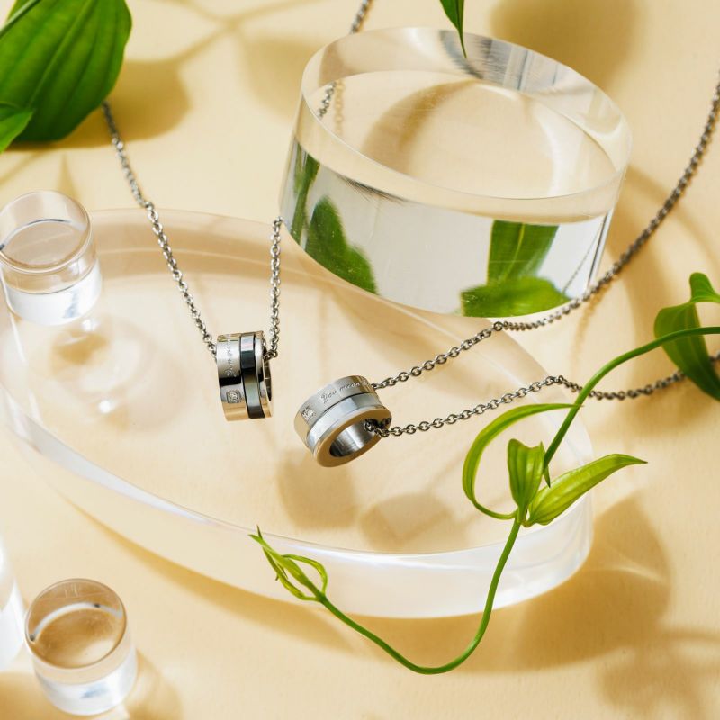 ≪white clover/ホワイトクローバー≫ペアネックレス ステンレス