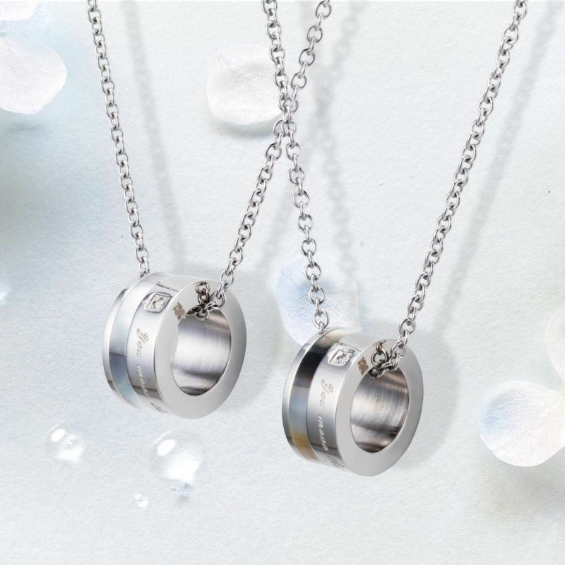 ≪white clover/ホワイトクローバー≫ペアネックレス ステンレス