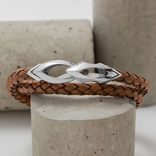 ≪DAgDART/ダグダート≫編革レザーブレスレット(ナチュラル)×シルバー