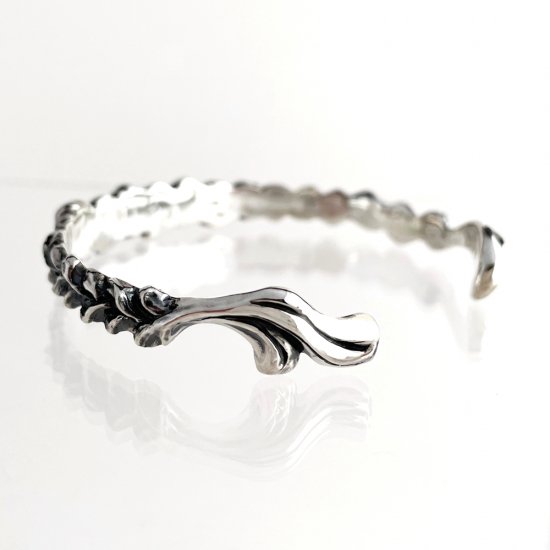 ≪Beautesque/ビュウテスク≫Shackles/シルバーバングル