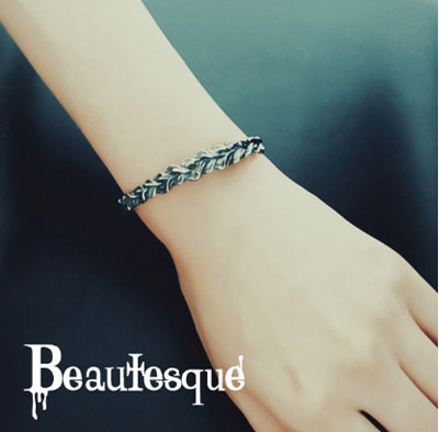 ≪Beautesque/ビュウテスク≫Shackles/シルバーバングル