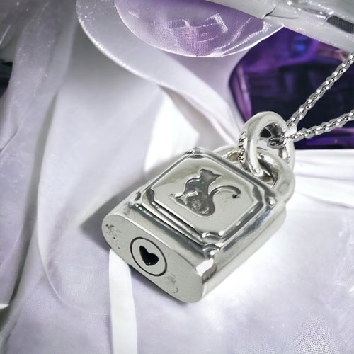 ≪DEAL TEARS/ディールティアーズ≫ティアーズパドロック/ペンダント・ネックレス